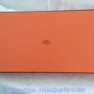 HERMES  Empty Box 18.75” x 8” x 3.25”